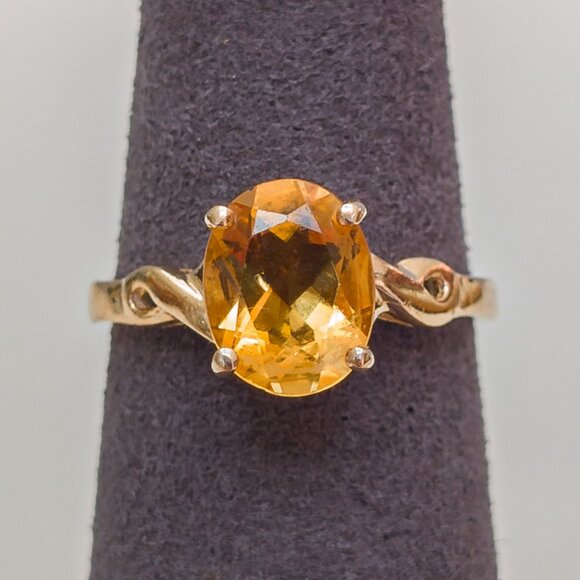 14K Yellow Gold Citrine Solitaire Ring • November Birthstone - Picture 3 of 12